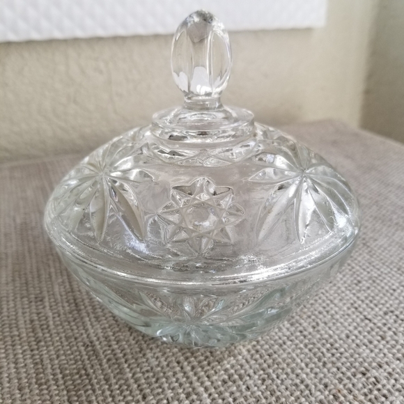 Another Hocking | Pressed Glass Star of David Candy Dish - Picture 8 of 10